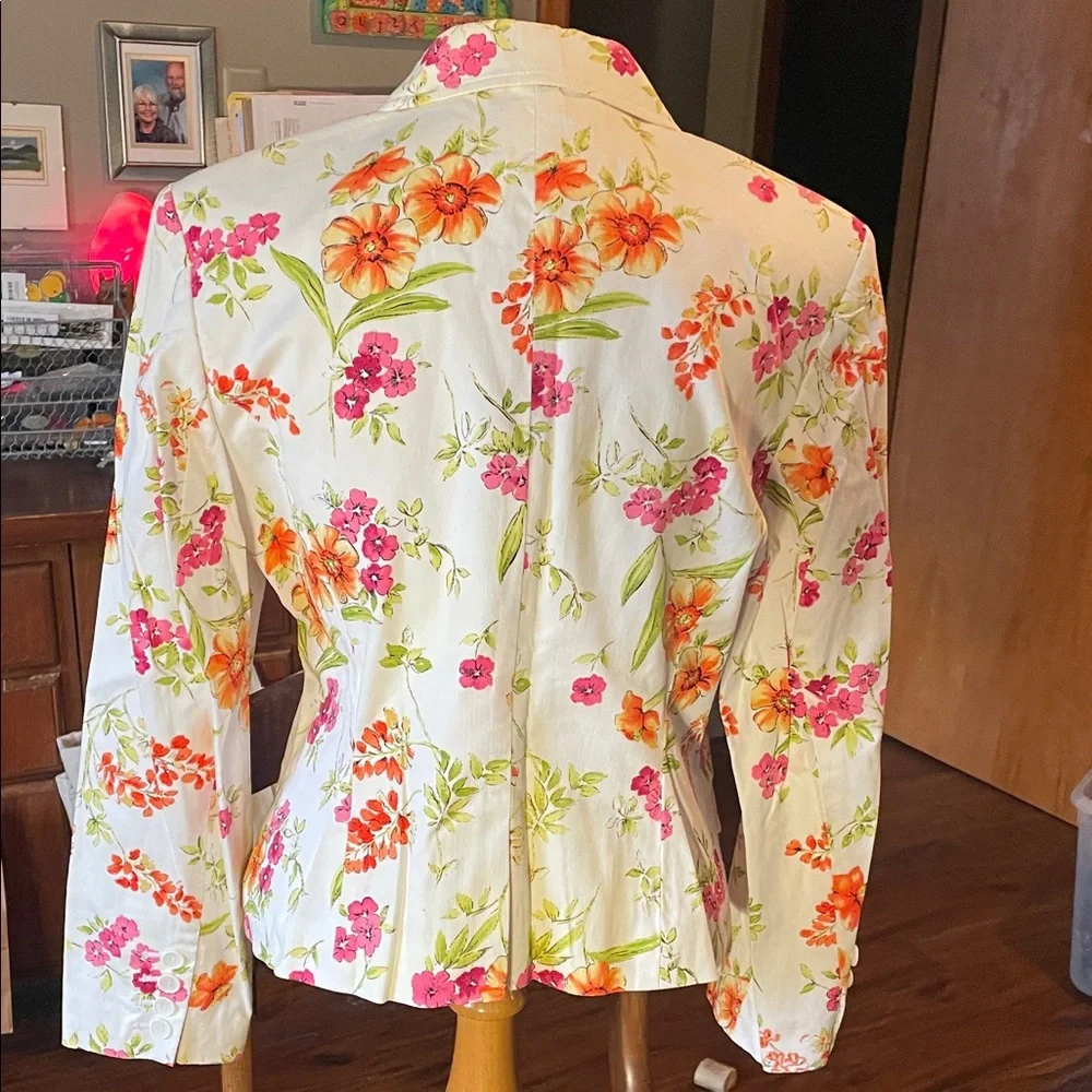 Talbots Cream Floral Notch-Lapel Blazer with Pink & Orange Blooms - Picture 5 of 5